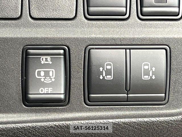 Nissan SERENA 2018-08 8210107-5