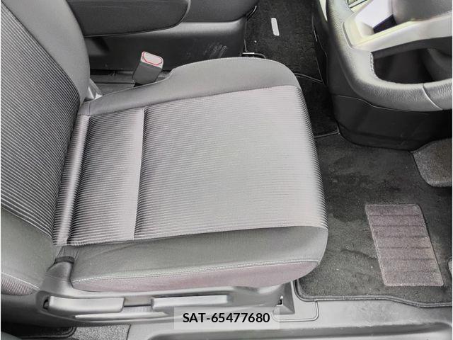 Nissan SERENA 2019-06 8210126-16