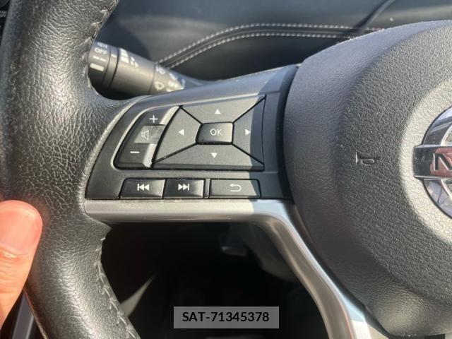 Nissan SERENA 2017-02 8231732-10