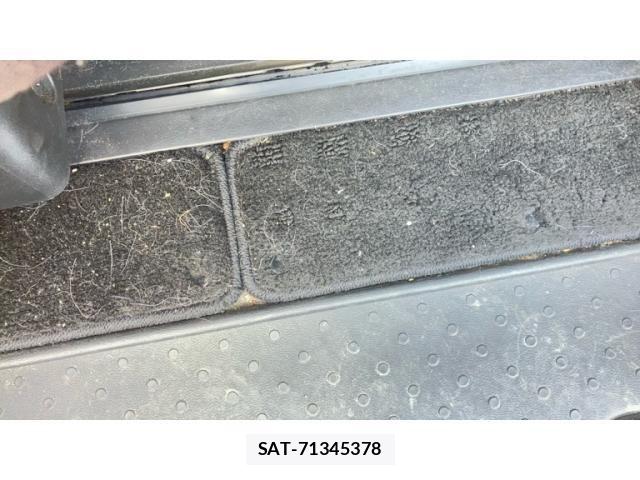 Nissan SERENA 2017-02 8231732-19