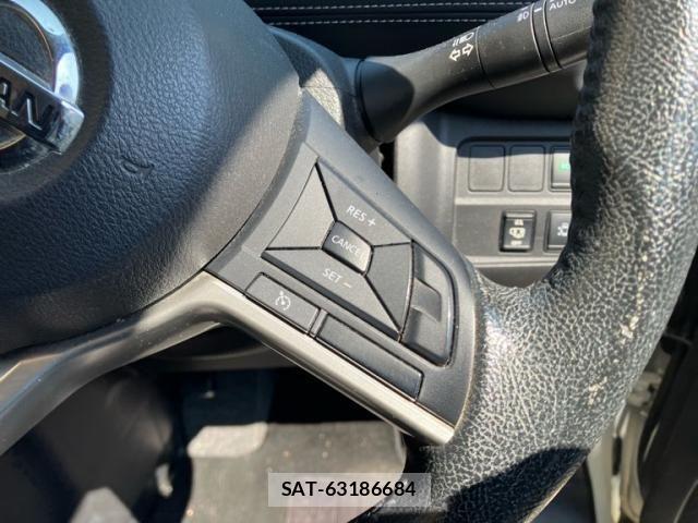Nissan SERENA 2017-06 8231737-12