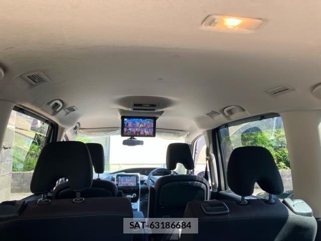Nissan SERENA 2017-06 8231737-18