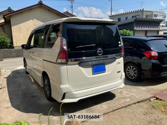 Nissan SERENA 2017-06 8231737-3