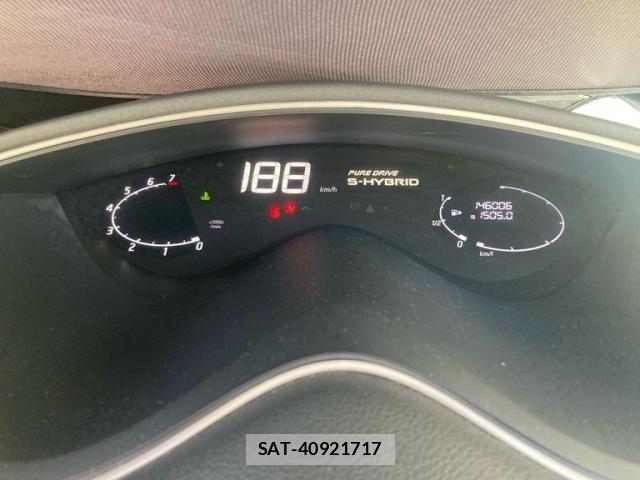 Nissan SERENA 2014-02 8231743-16