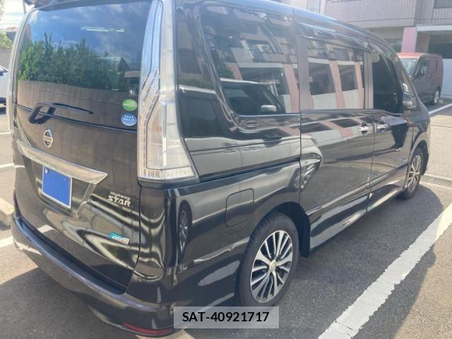 Nissan SERENA 2014-02 8231743-3