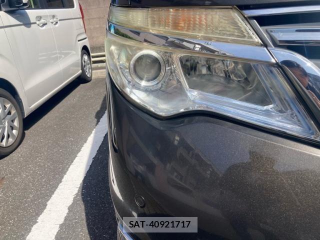Nissan SERENA 2014-02 8231743-4