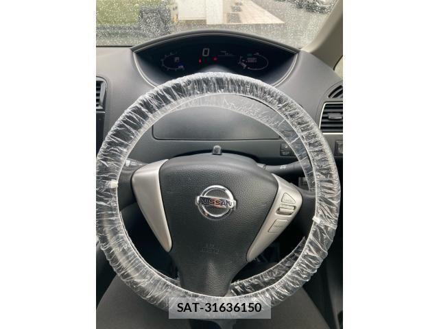 Nissan SERENA 2013-11 8231744-16