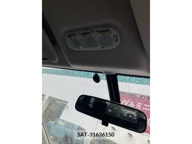 Nissan SERENA 2013-11 8231744-17