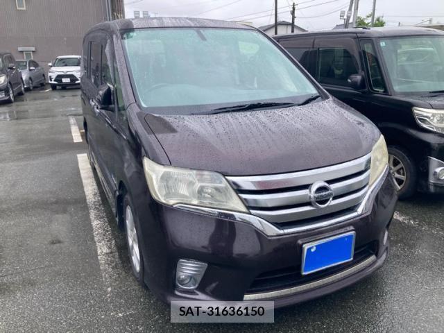 Nissan SERENA 2013-11 8231744-0