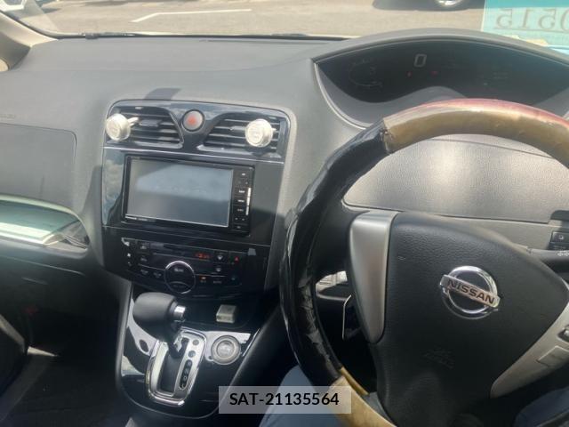 Nissan SERENA 2013-10 8231736-14