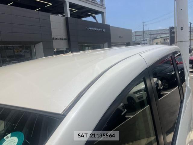 Nissan SERENA 2013-10 8231736-5