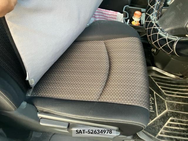 Nissan SERENA 2014-02 8231739-13