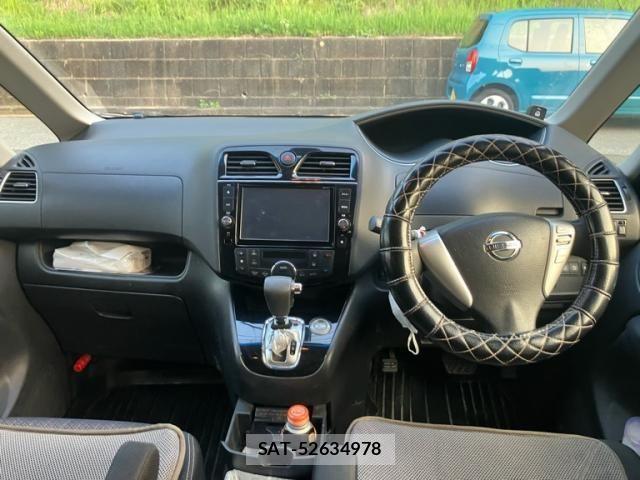 Nissan SERENA 2014-02 8231739-18