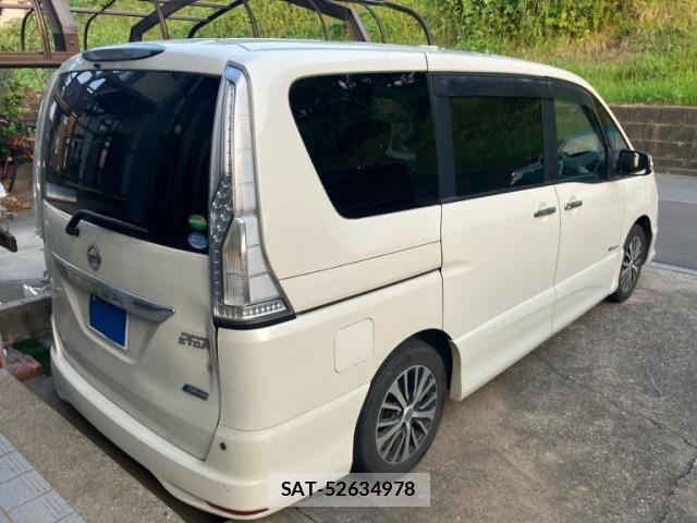 Nissan SERENA 2014-02 8231739-2