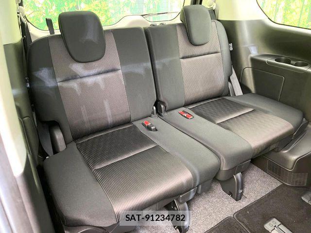 Nissan SERENA 2017-09 8231715-9