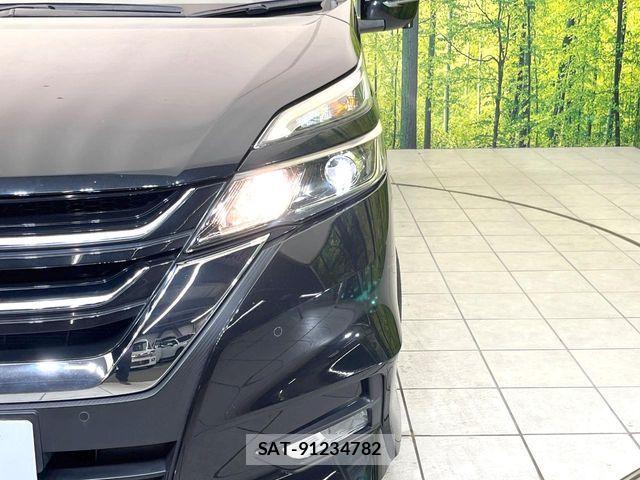 Nissan SERENA 2017-09 8231715-12
