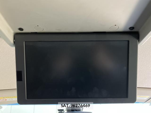 Nissan SERENA 2015-12 8231721-10