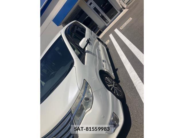 Nissan SERENA 2015-09 8231742-2