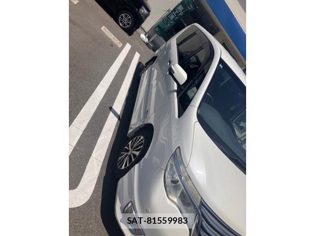 Nissan SERENA 2015-09 8231742-3