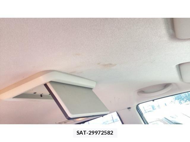 Nissan SERENA 2014-01 8231729-16