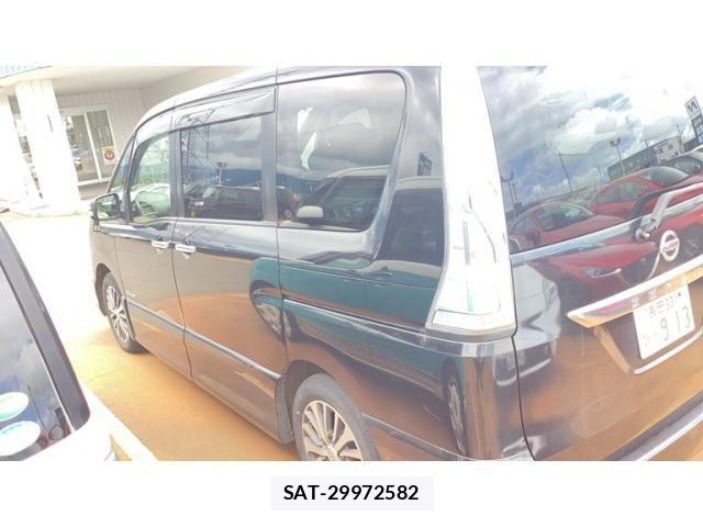 Nissan SERENA 2014-01 8231729-4