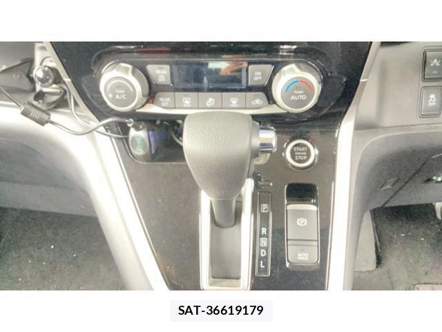 Nissan SERENA 2016-08 8246651-18