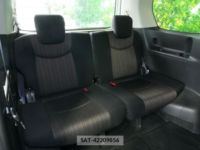 Nissan SERENA 2015-11 8246646-27