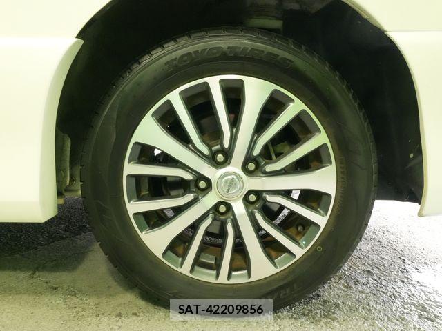 Nissan SERENA 2015-11 8246646-29