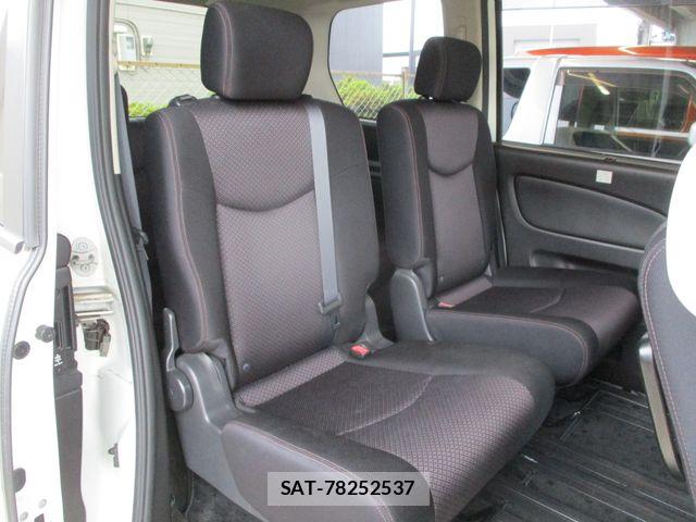 Nissan SERENA 2013-12 8246661-18