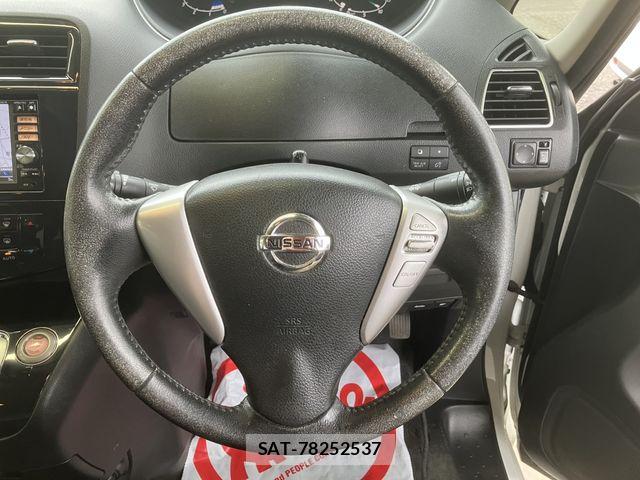 Nissan SERENA 2013-12 8246661-23