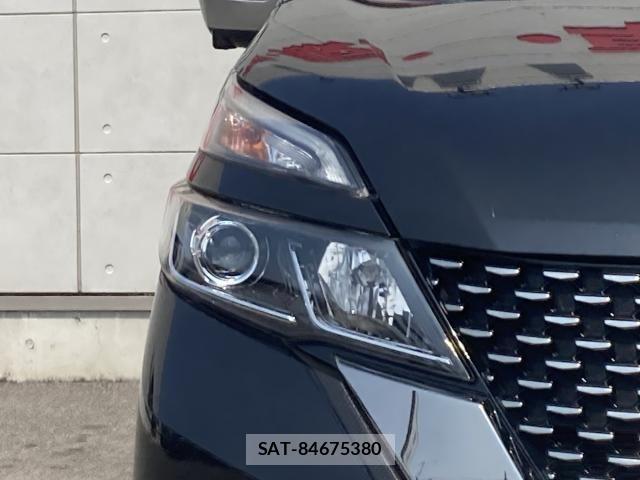 Nissan SERENA 2019-03 8246638-8