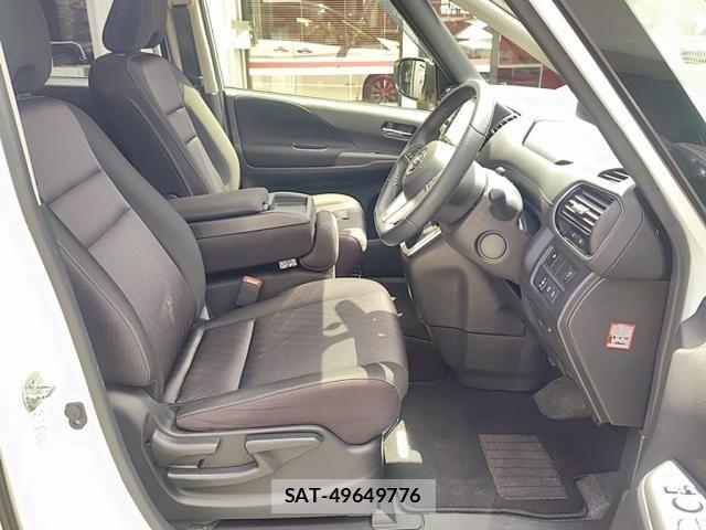 Nissan SERENA 2019-03 8246649-18
