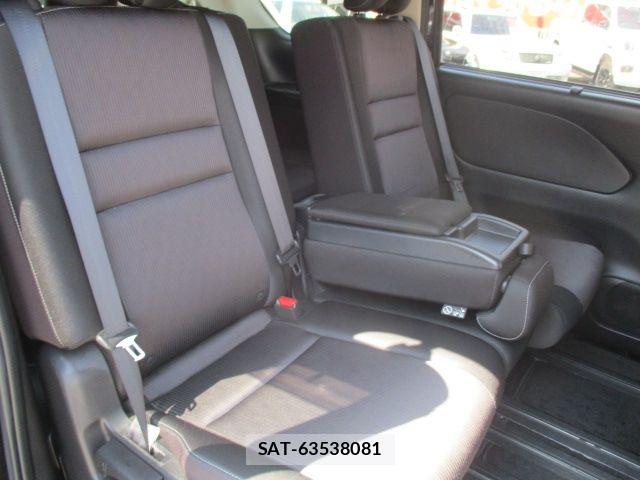 Nissan SERENA 2017-07 8246652-17