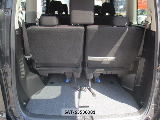 Nissan SERENA 2017-07 8246652-19