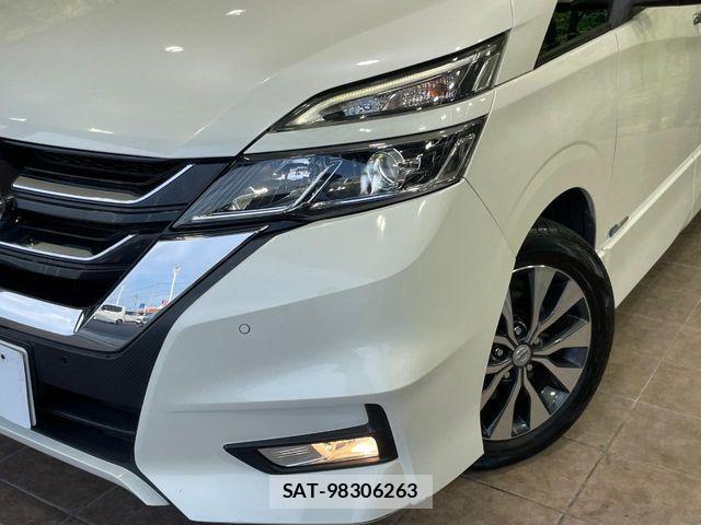 Nissan SERENA 2017-02 8246653-12