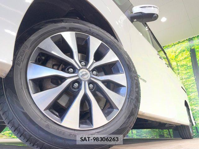 Nissan SERENA 2017-02 8246653-13