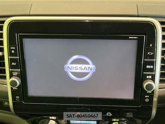 Nissan SERENA 2018-10 8246639-2
