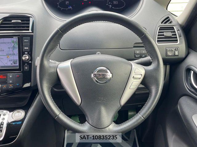 Nissan SERENA 2015-06 8246655-10