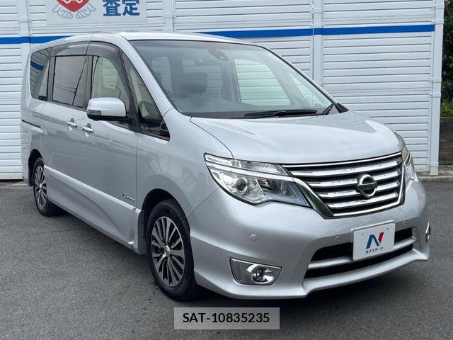 Nissan SERENA 2015-06 8246655-15