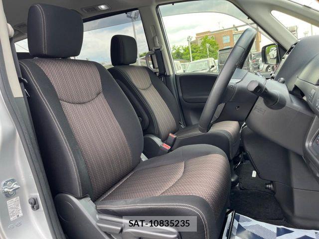 Nissan SERENA 2015-06 8246655-6
