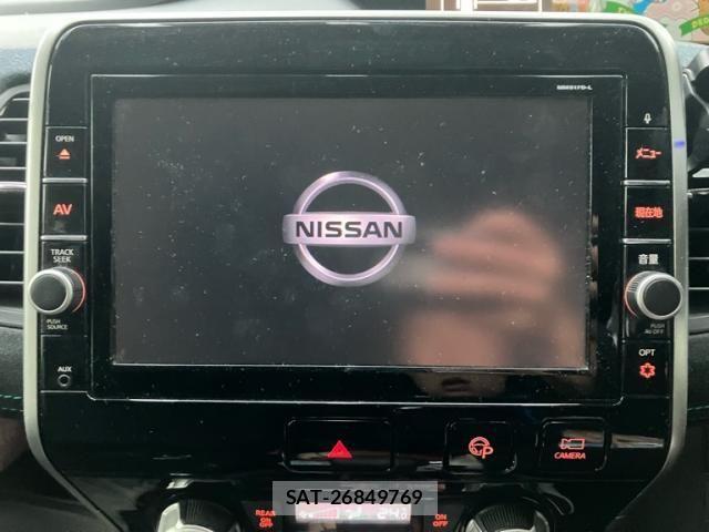 Nissan SERENA 2017-12 8246657-16