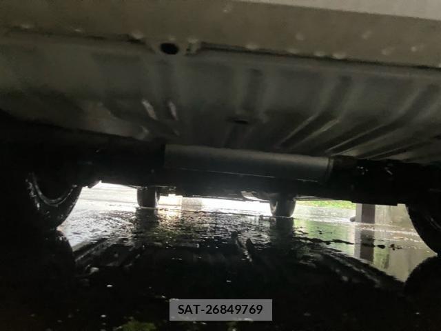 Nissan SERENA 2017-12 8246657-7