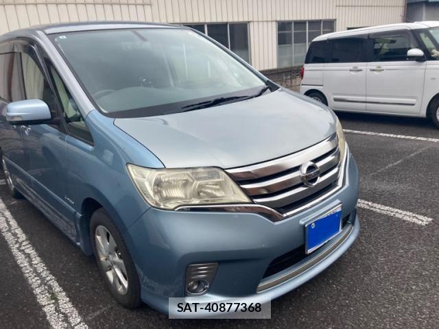 Nissan SERENA 2013-08 8246662-2