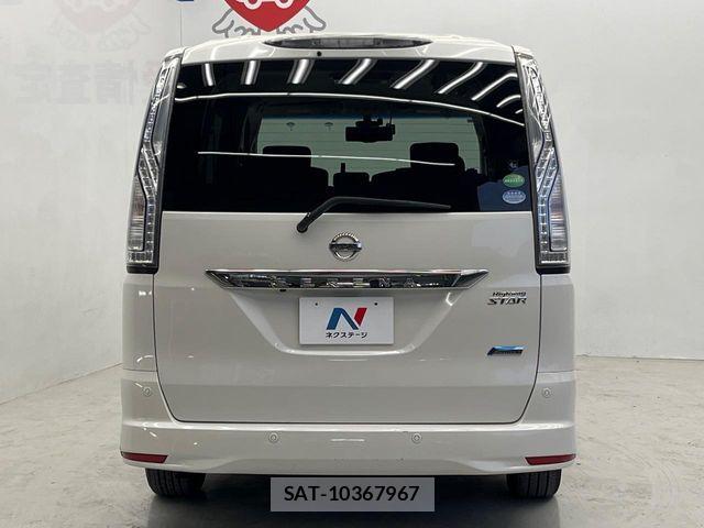 Nissan SERENA 2016-03 8246656-15