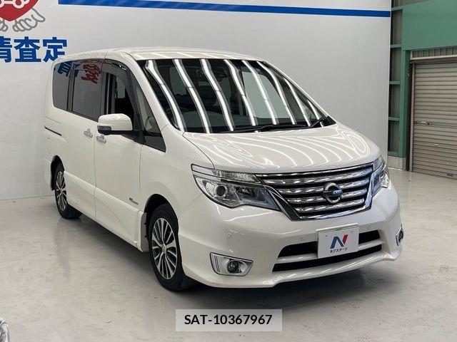 Nissan SERENA 2016-03 8246656-16
