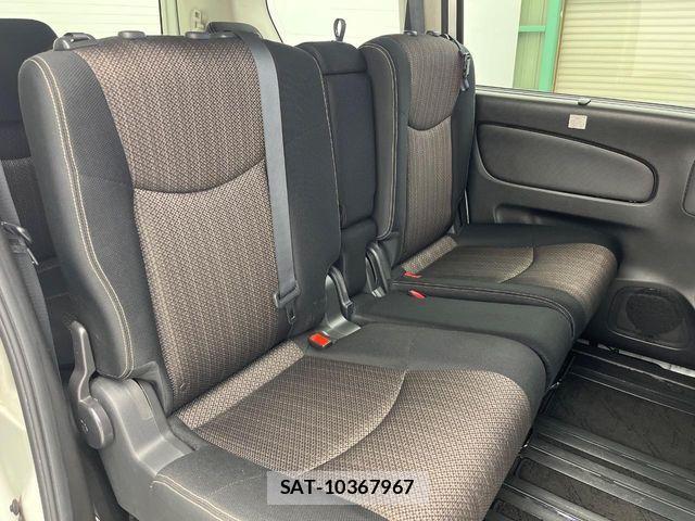 Nissan SERENA 2016-03 8246656-8