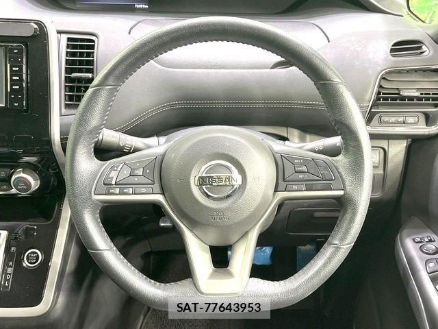 Nissan SERENA 2017-08 8246643-11