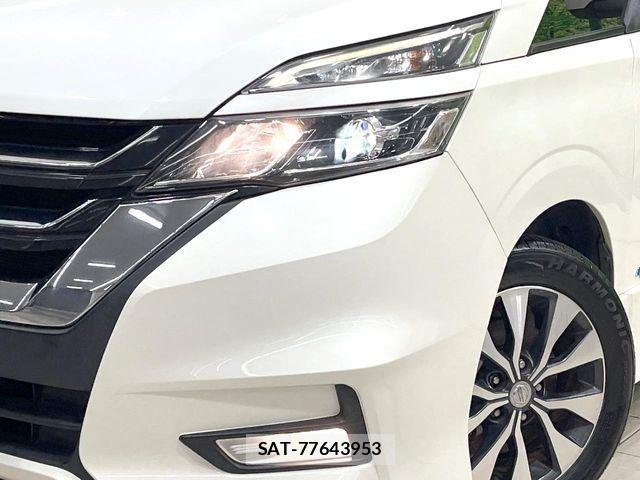 Nissan SERENA 2017-08 8246643-12