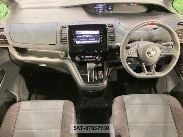 Nissan SERENA 2018-05 8246640-1
