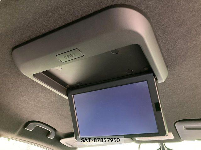Nissan SERENA 2018-05 8246640-4